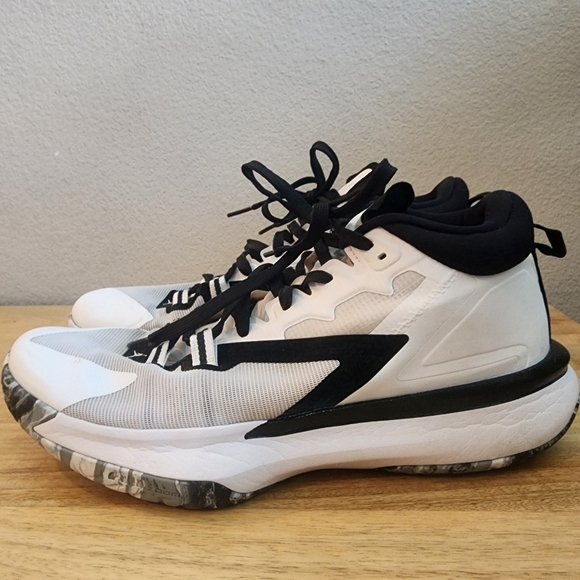 Nike Mens Air Jordan Zion Williamson 1 TB Shoes DC4208-100 White Black Size 7.5 main image 6